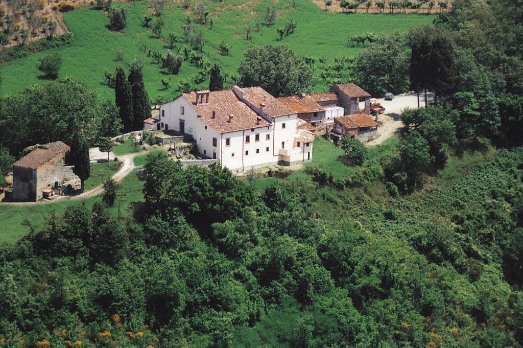 Agriturismo Di Baroni Enzo Dicomano Exteriör bild