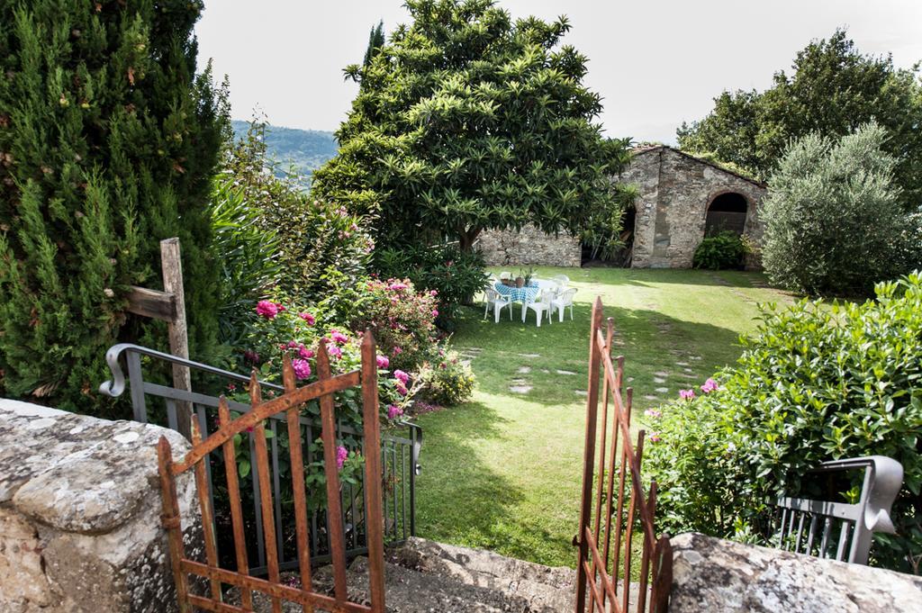 Agriturismo Di Baroni Enzo Dicomano Exteriör bild
