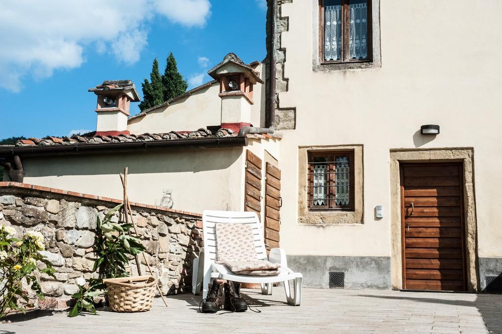 Agriturismo Di Baroni Enzo Dicomano Exteriör bild