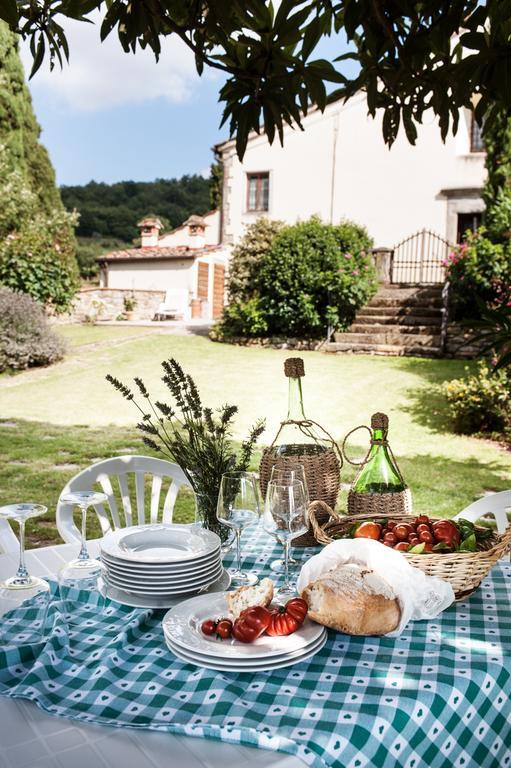 Agriturismo Di Baroni Enzo Dicomano Exteriör bild